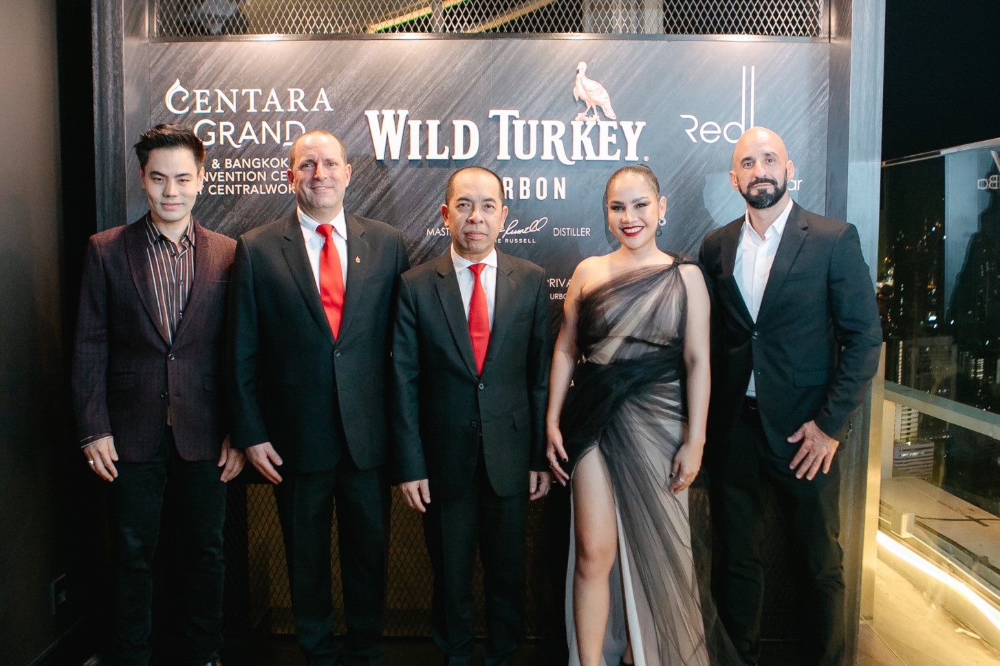 ข่าวภาษาอังกฤษ - THE FIRST WILD TURKEY PRIVATE BARREL LAUNCHED IN THAILAND