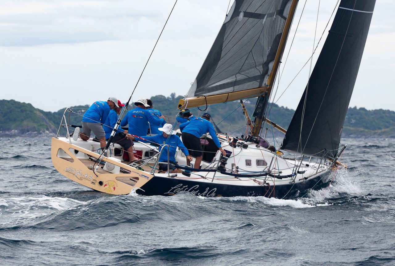 กีฬา - Champagne sailing conditions greet sailors on second day of Phuket King?s Cup 