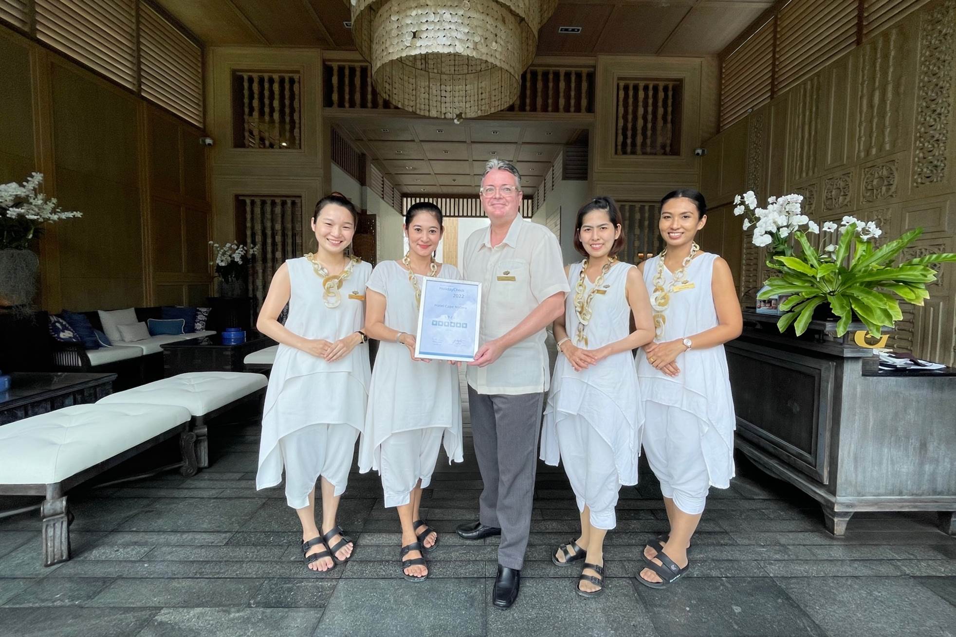 Cape Nidhra Hotel, Hua Hin, Receives ?HolidayCheck 2022? Awards  from Website HolidayCheck