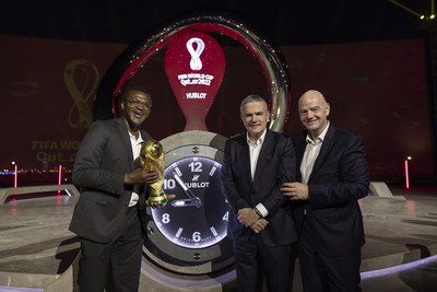 Hublot จับเวลานับถอยหลัง - หนึ่งปีก่อนเปิดศึกทัวร์นาเมนต์การแข่งขันฟุตบอล FIFA World Cup Qatar 2022(TM)